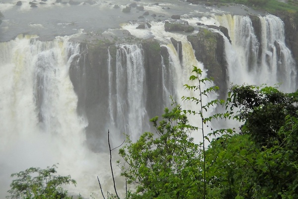 Cascade Foz do Iguaçu, Brasile